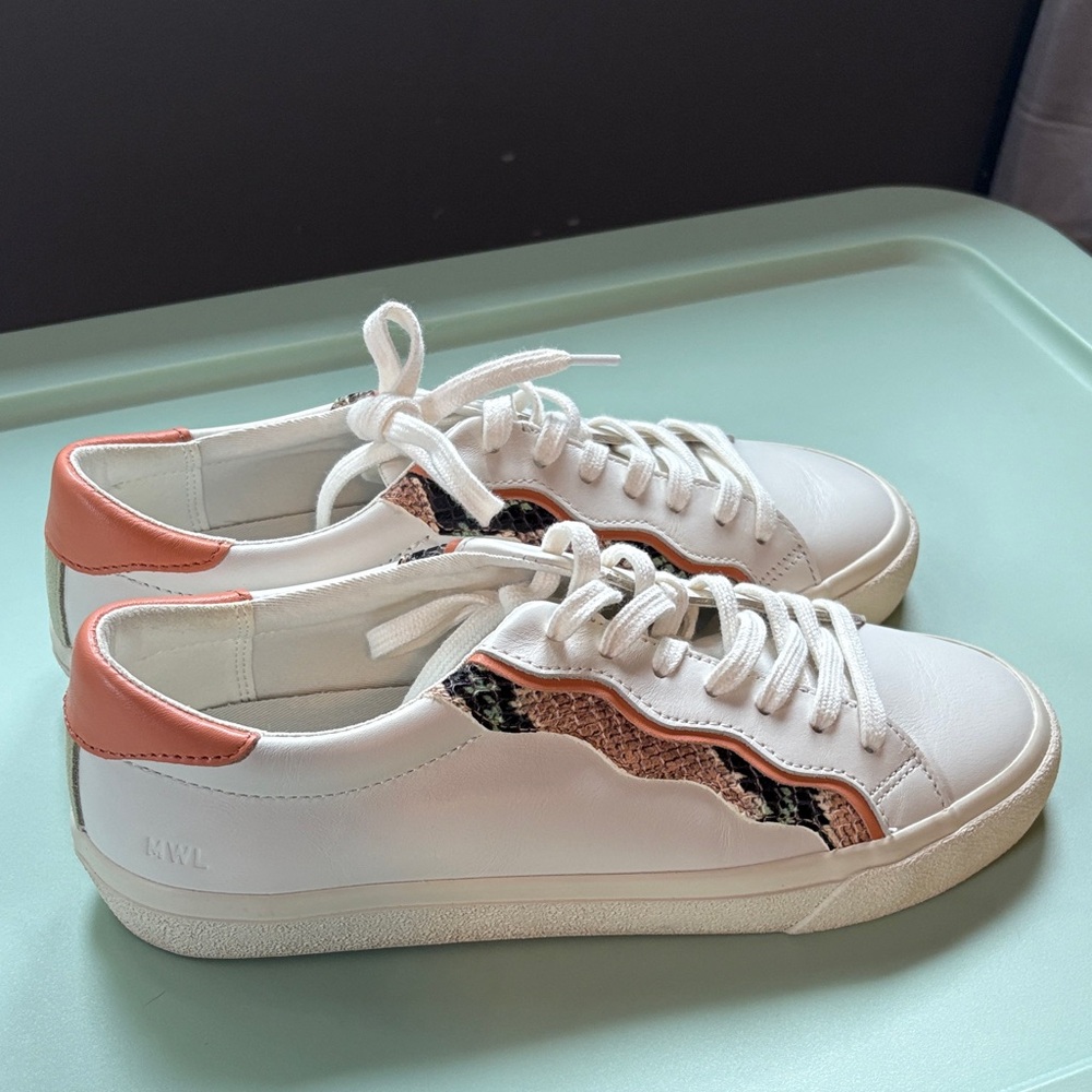 Madewell Women’s Size 8 Stylish White and Tan Women's Sneakers - like new!